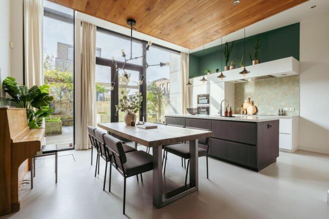 Bert Haanstrakade 398 1087 EC AMSTERDAM image 2