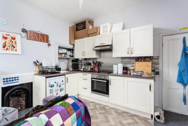 2 bed Terraced for sale Image 10