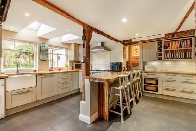 Kitchen/Breakfast Room