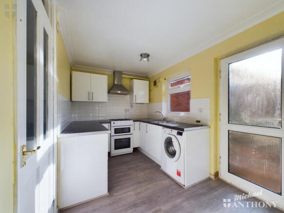 CAM03218G0-PR0014-STILL017