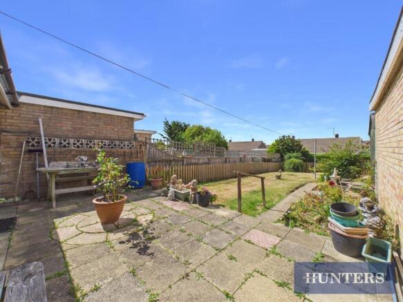 2 bed Semi-Detached Bungalow for sale Image 9