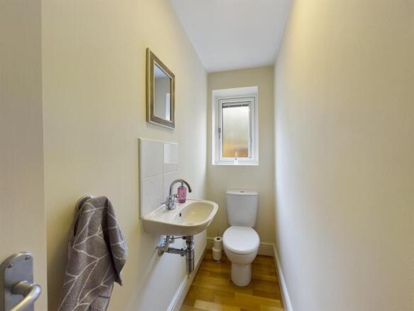 Cloakroom/WC