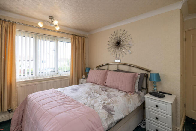 3 bed Semi-Detached for sale Image 5