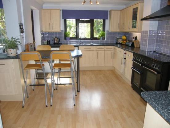 Kitchen/Breakfast Rm