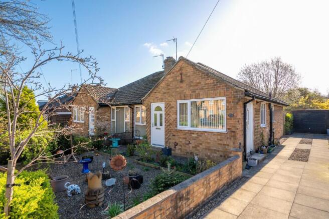 2 bed Semi-Detached for sale Image 5