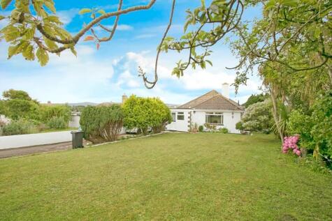 Dracaena Avenue, Hayle, TR27