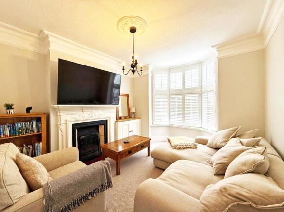 thumbnail_image4 (1).jpg