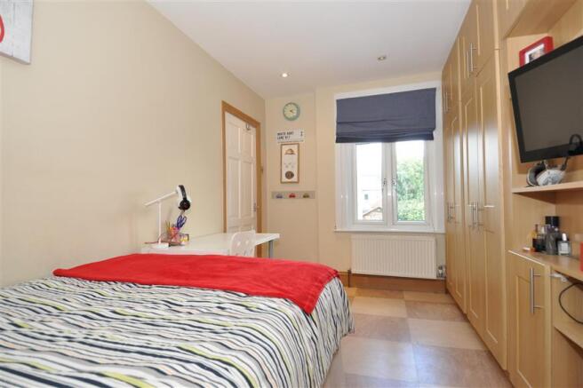 Bed 3