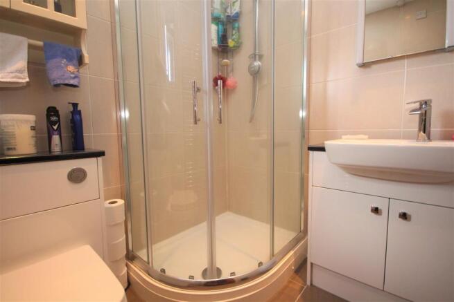 Ensuite.jpg