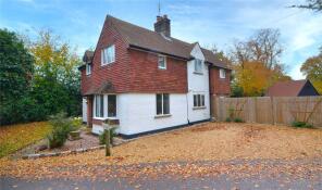 West Lodge, Tiltwood, Hophurst Lane, Crawley RH10 4LL