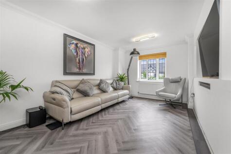 Pendle Drive, Whalley