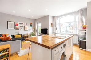 Flat B, 153, Mitcham Lane, London SW16 6NA