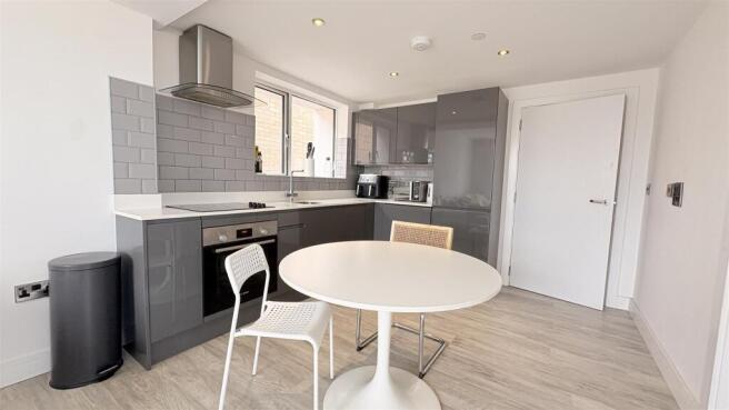 Open Plan Kitchen/Dining