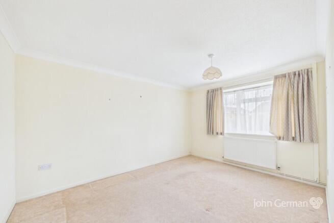 Mossvale Grove, Stafford photo 4