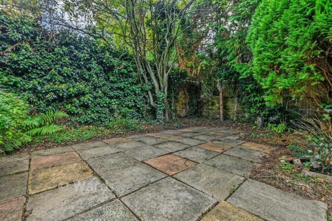 Patio / Decking