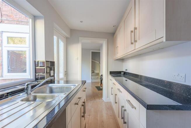 11 Derby Road, Ashby