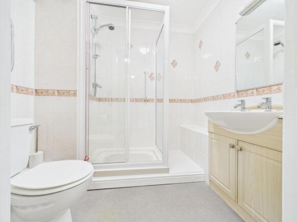 1 bed Flat for sale Image 10