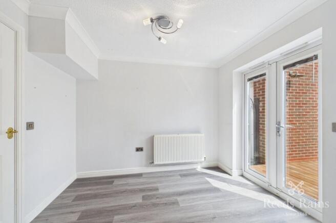 3 bed Detached for sale Image 12