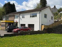 Newbridge House, Heol Pant-yr-awel, Pant-yr-awel, Bridgend CF32 7LA