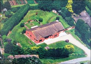 Aerial Shot (1990s)