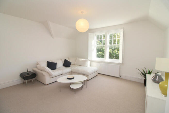 Fourth Avenue, Hove photo 4