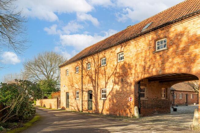 3 Victorian Stables EXT WEB PH-6.jpg