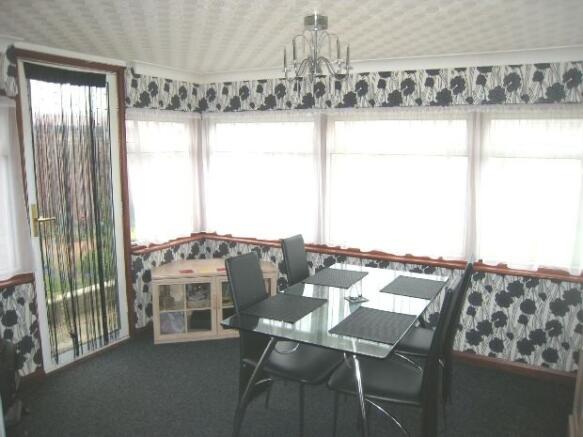 Conservatory/Dining