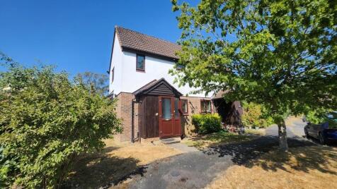Treelands, North Holmwood, RH5