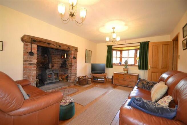Sitting/Dining Room