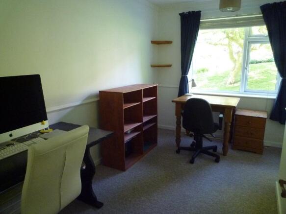Photo 12