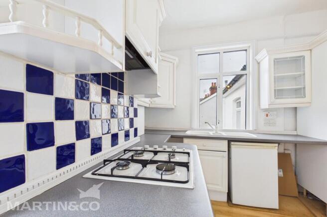 CAM01953G0-PR0142...