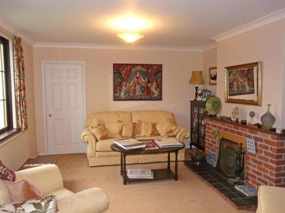 Sitting Room Area