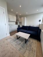206, Spring Hall Lane, Halifax HX1 4JG