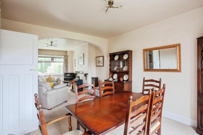 3 bed Semi-Detached for sale Image 7