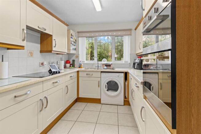 Coopers Way, Hailsham photo 4