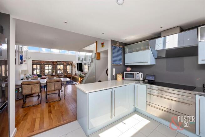 Stoneham Road, 80, Unit 2-006.JPG