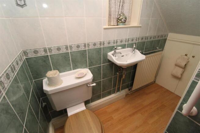 CLOAKROOM/W.C