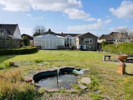 Stepping Stone, Junction With A4 North To Studley Hill, Calne SN11 9NH