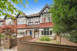 40, Wimborne Gardens, West Ealing W13 8BZ