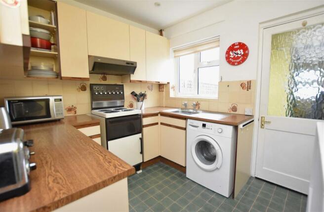 Kitchen.JPG
