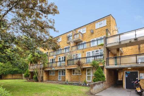 Bredhurst Close, London, SE20