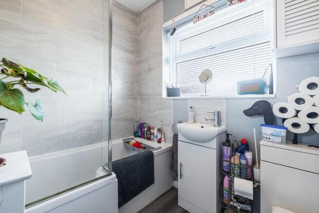 111 Eastwood Road (Fishtoft)-18.jpg