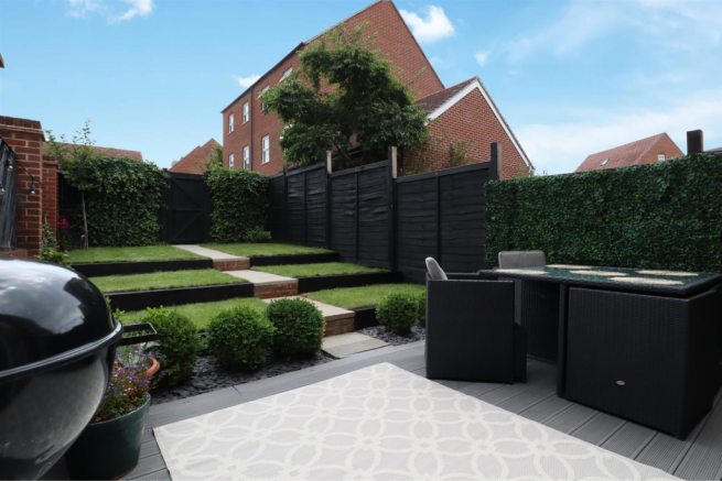 Garden 1.png