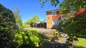 111, Lingfield Avenue, Sale M33 4QR
