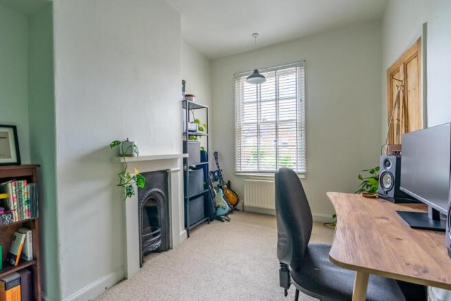 2 bed Terraced for sale Image 9