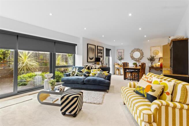 living area #2.jpg