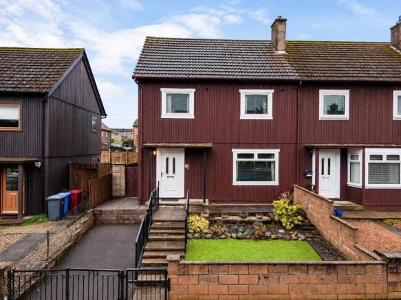 18 Helmsdale Crescent Dundee New EXT-1.jpg