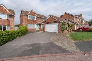 51, Carnoustie Close, Winsford CW7 2LQ
