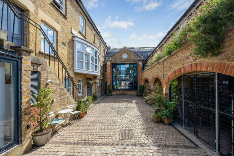 Kingsley Court, Church Street, Hampton