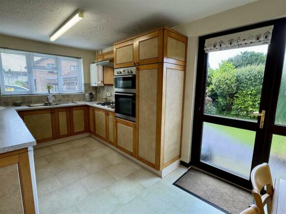Kitchen Breakfast Room